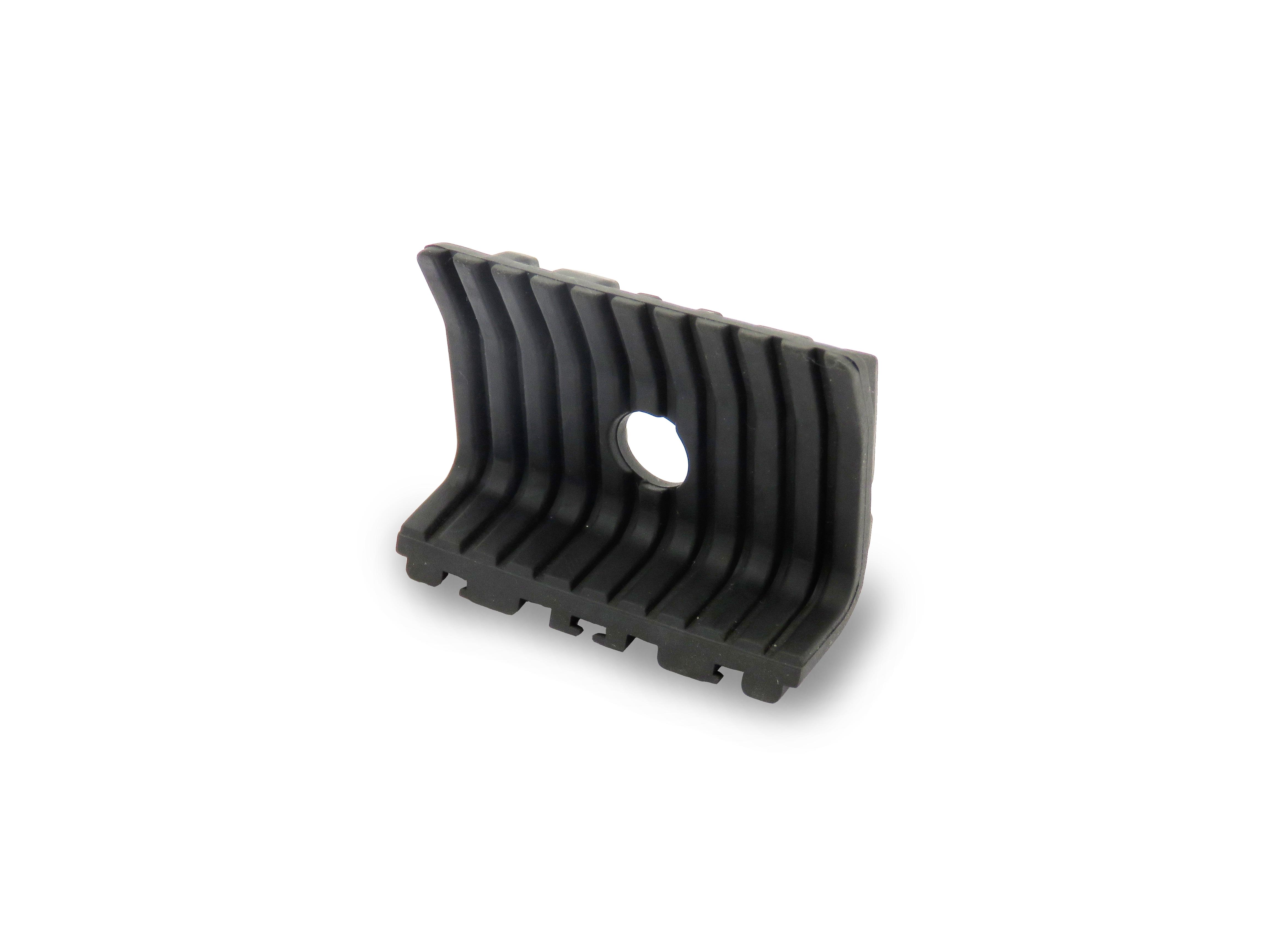 Dosedací guma z vnější strany patky 042xxx